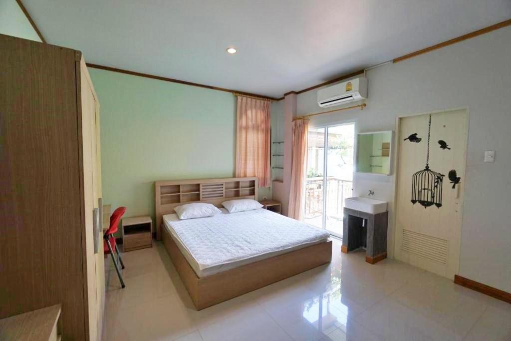 Baan Malee Appartamento Phuket Esterno foto